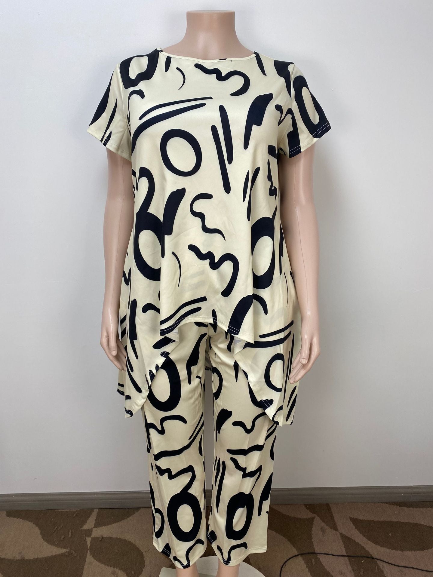 Casual Trendy Two Piece Set