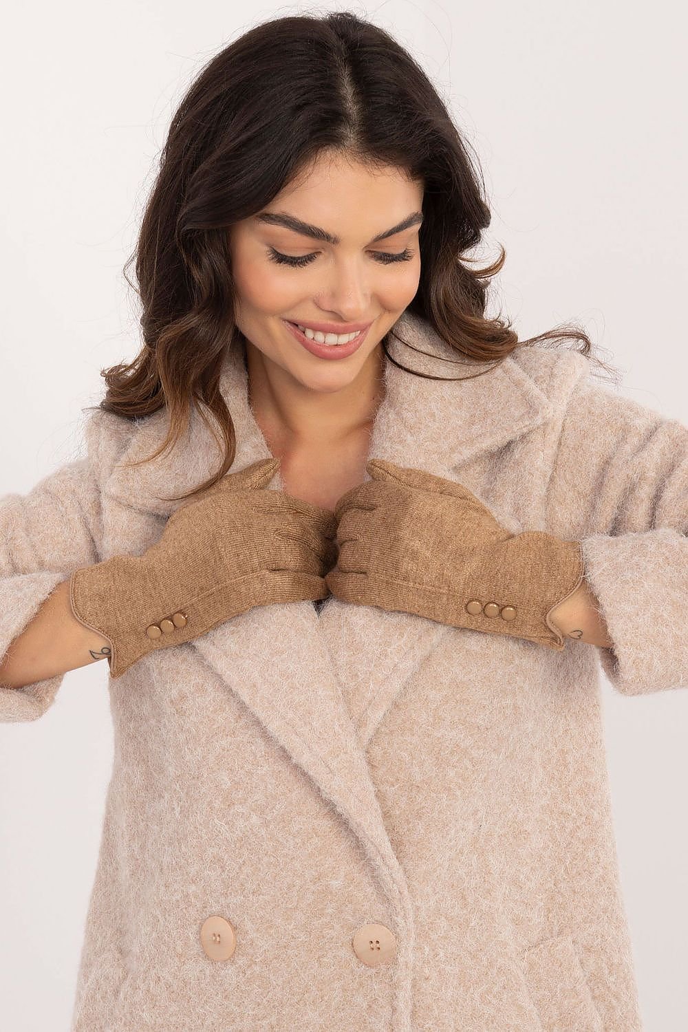 Elegant Tan Glam Fingertip Gloves