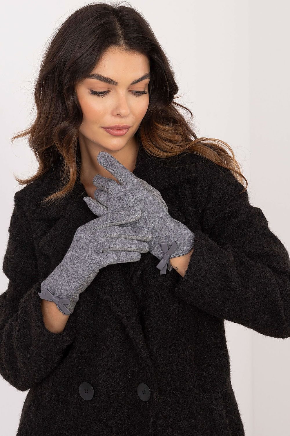 The Elegance in Motion Gloves