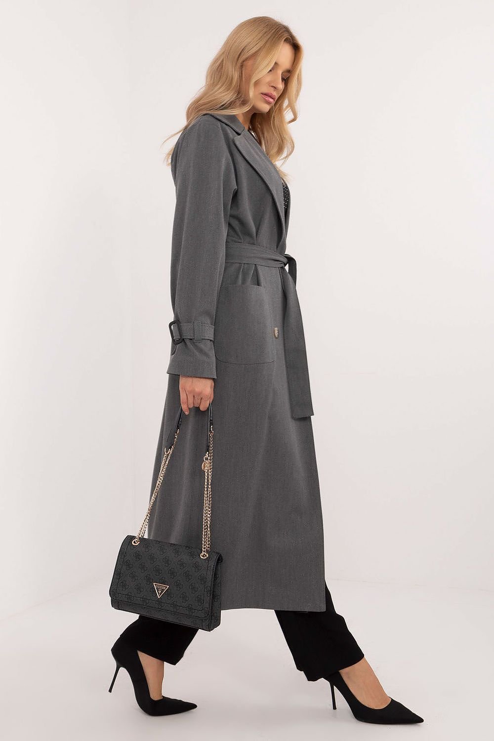 Chic Authority