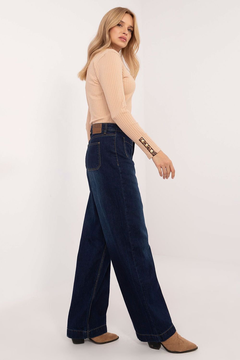 Chic Authority